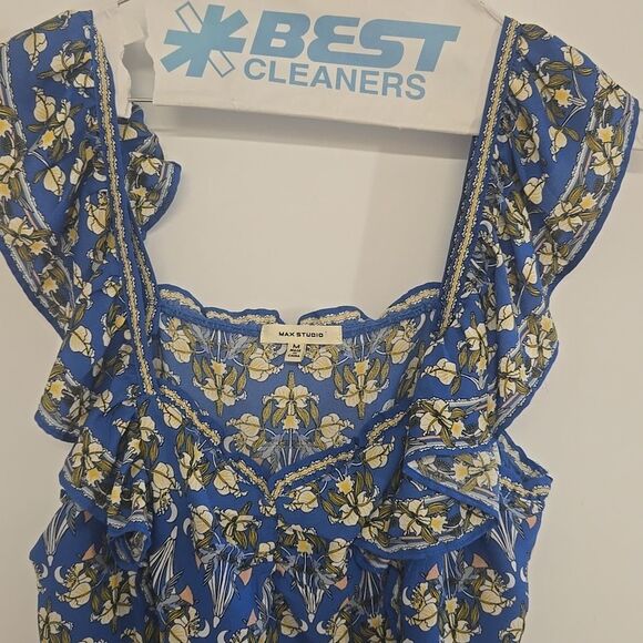 Max Studio Tank Top - Picture 3 of 7